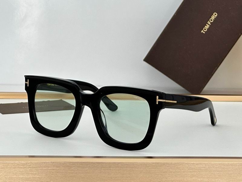 Tom Ford Glasses (222)